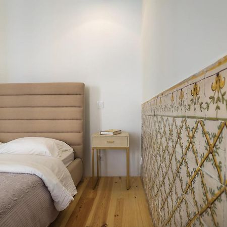Santa Justa Prime Guesthouse Lisbon Bagian luar foto