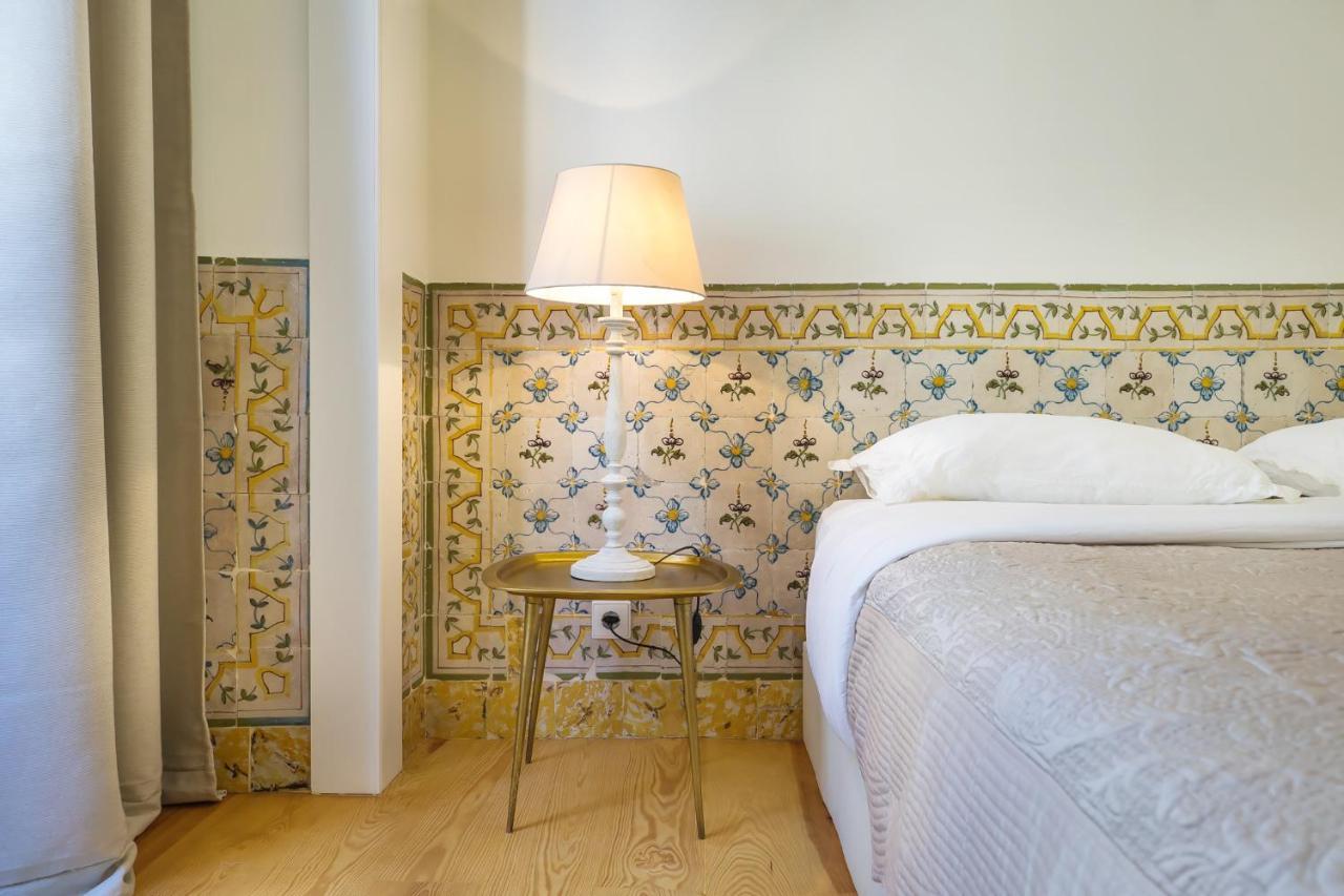 Santa Justa Prime Guesthouse Lisbon Bagian luar foto